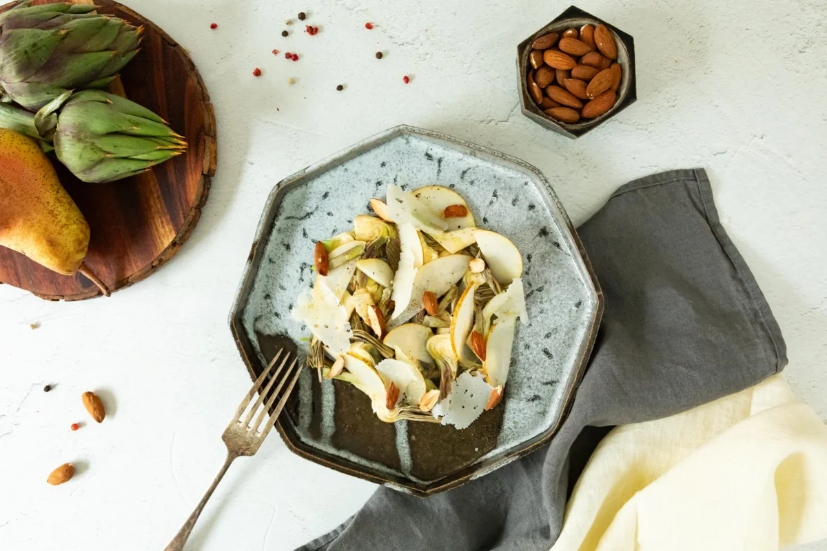insalata-carciofi-crudi-pecorino-pere