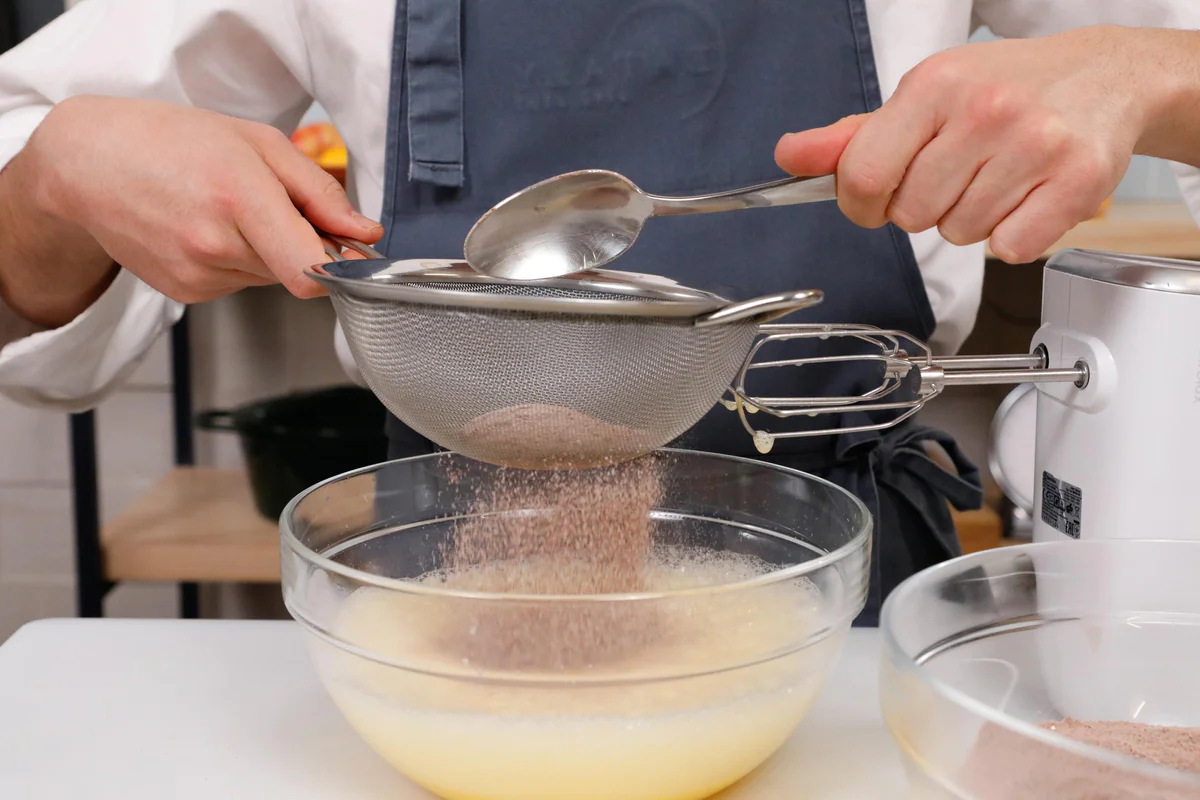 aggiungere olio e acqua