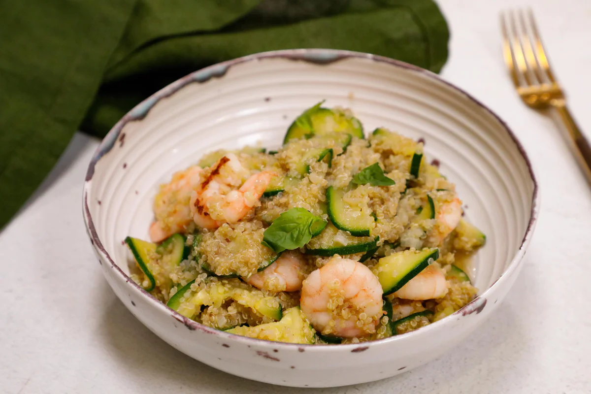 quinoa-gamberetti-e-zucchine 