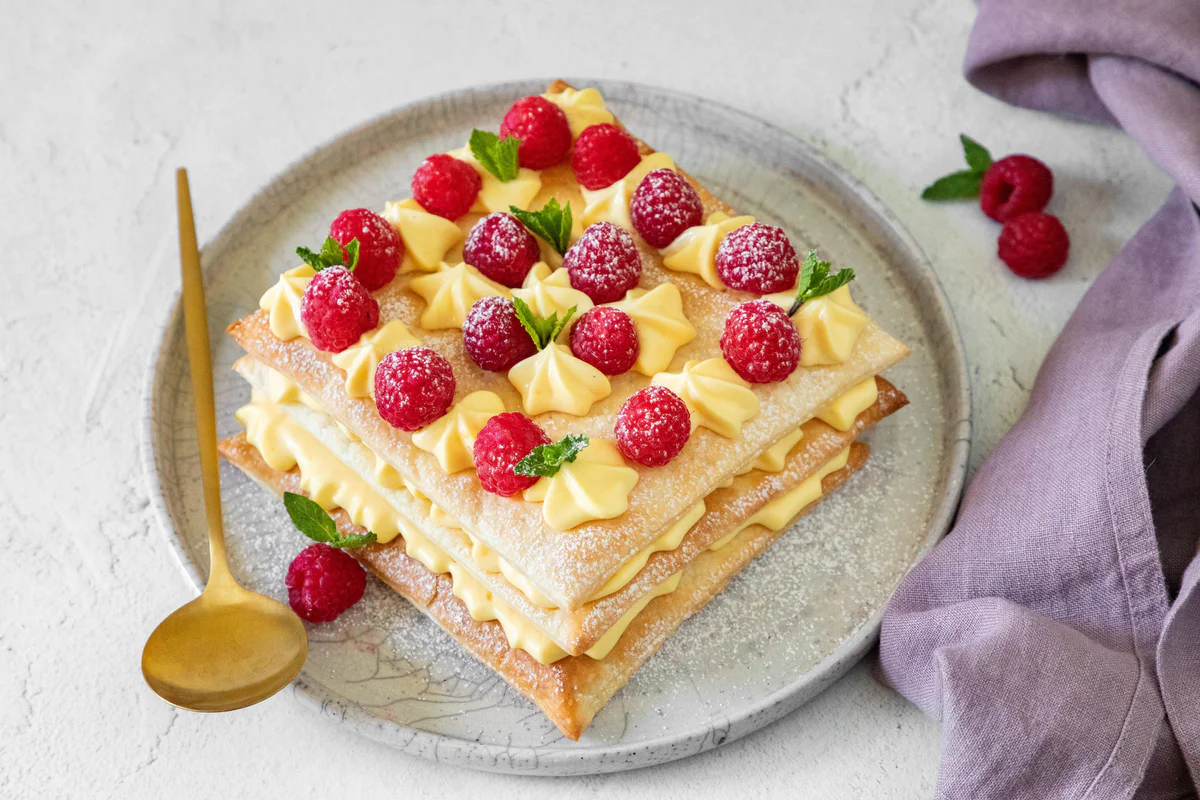 millefoglie-crema-chantilly-lamponi
