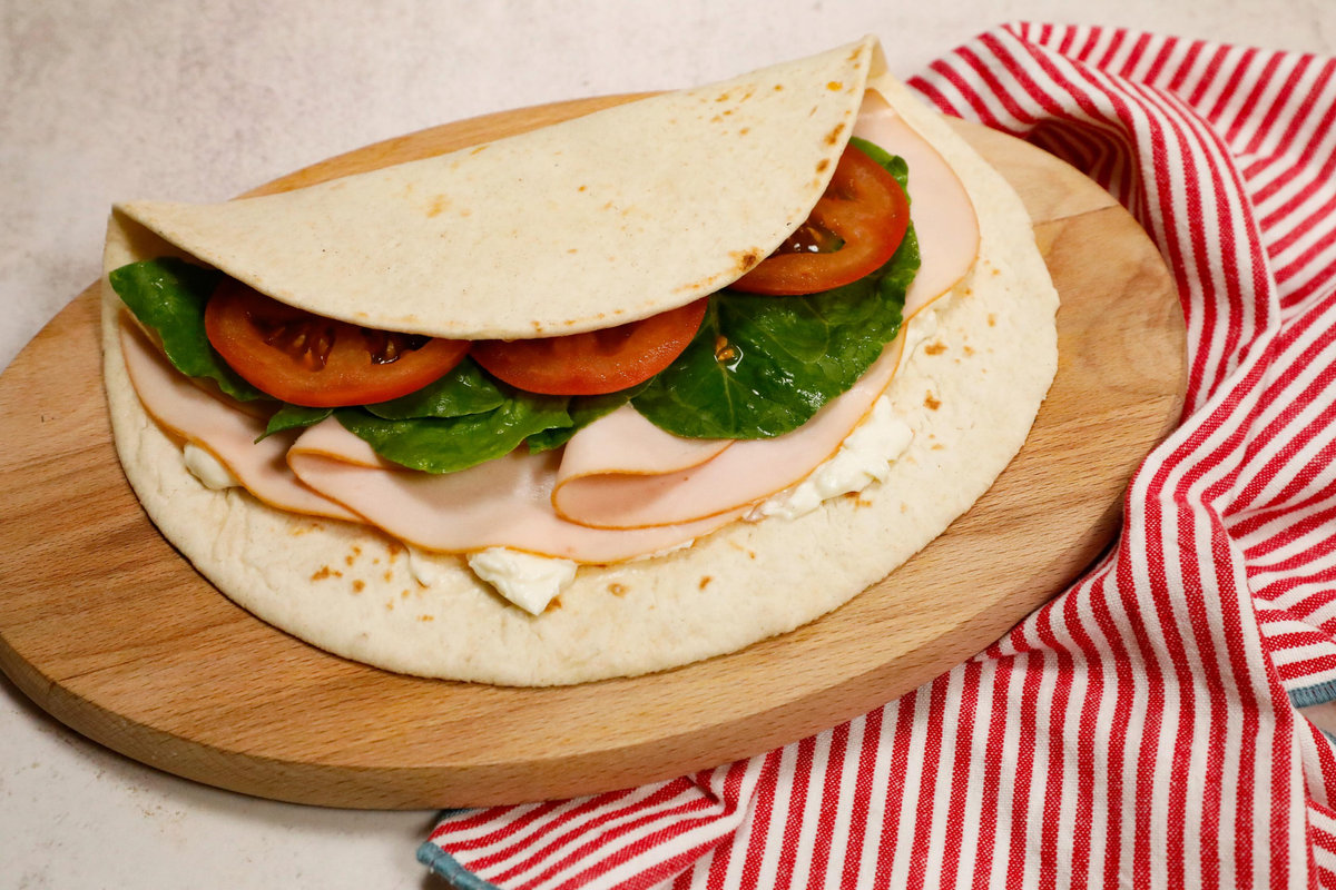 Piadina proteica post workout con Tacchino e Crescenza