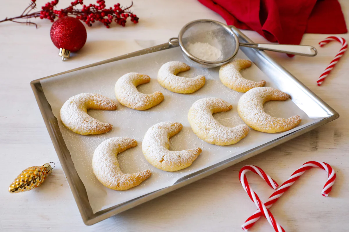 vanillekipferl-vaniglia-e-mandorle 