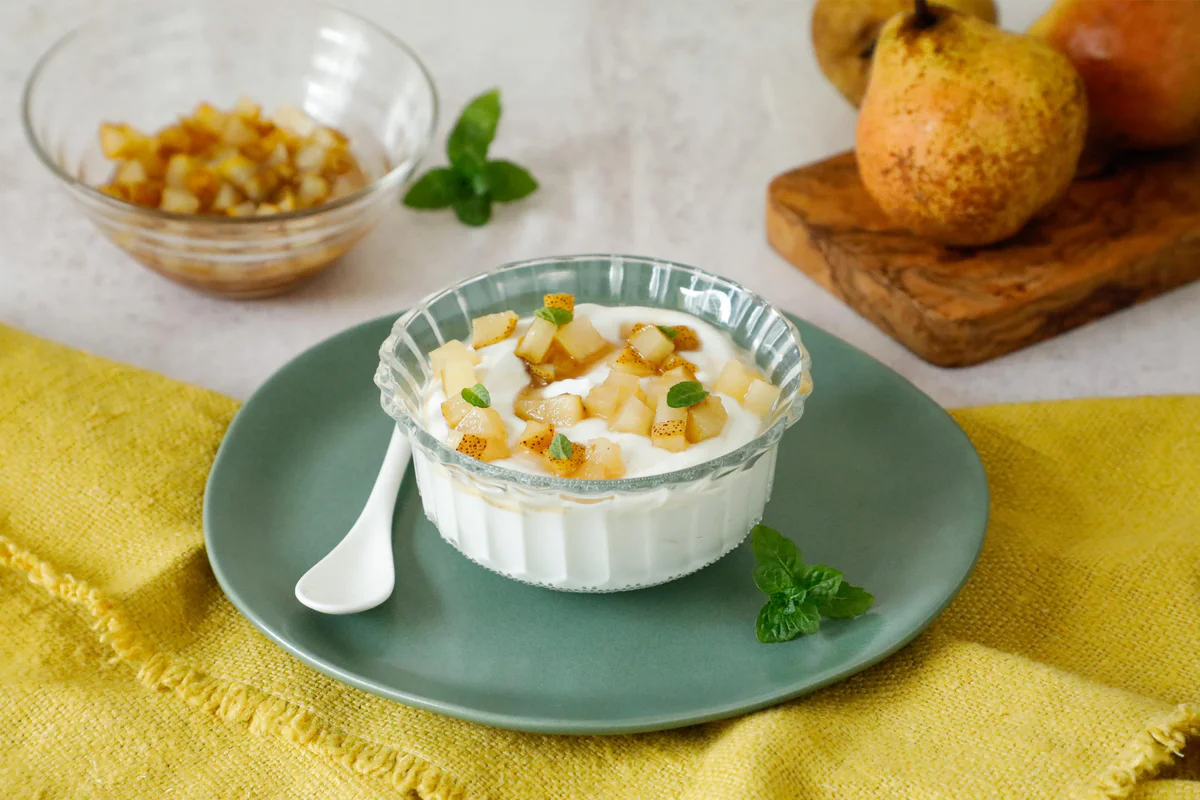 mousse-di-ricotta-con-crescenza-e-pere 