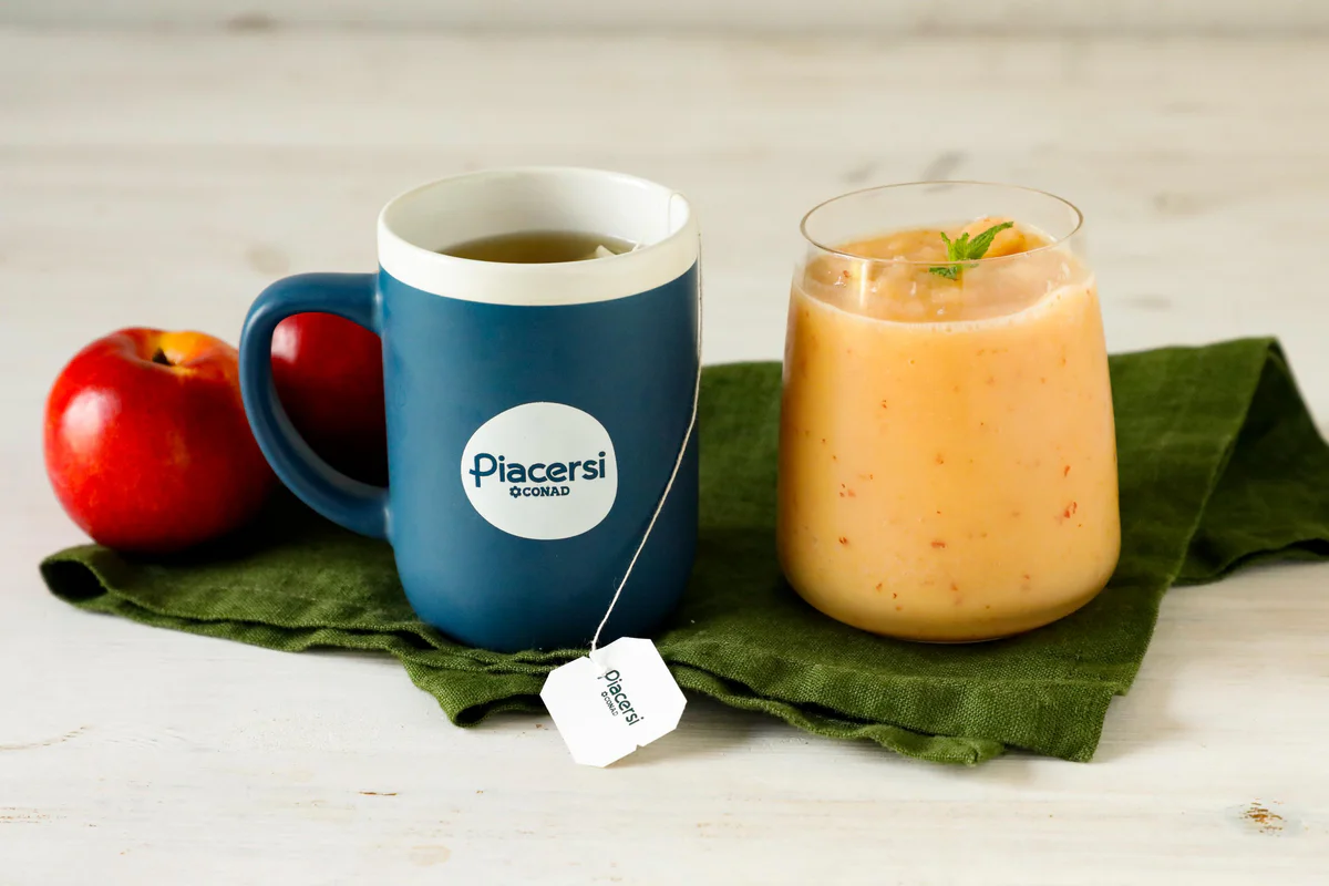 tisana-con-frullato-di-pesca
