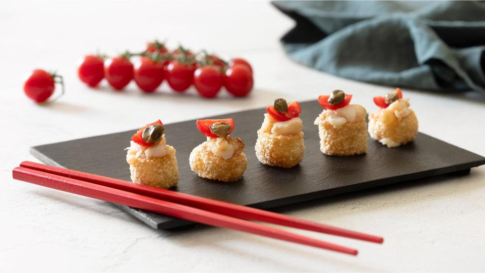 Calamarata finger food con baccalà, pomodorini e capperi