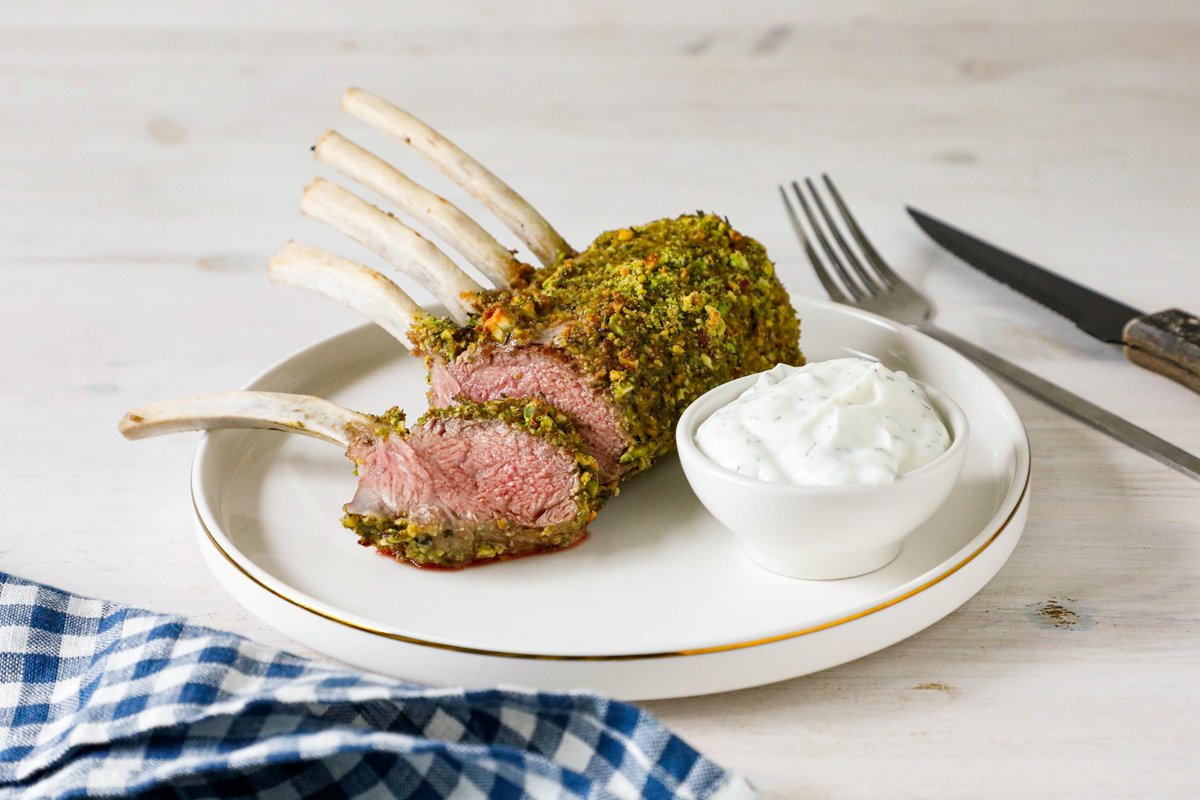 Carrè di Agnello in Crosta di Pistacchi