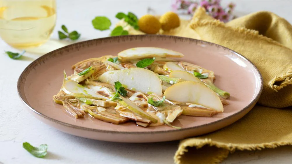 insalata-di-carciofi-pere-fonduta-pecorino-aceto-balsamico