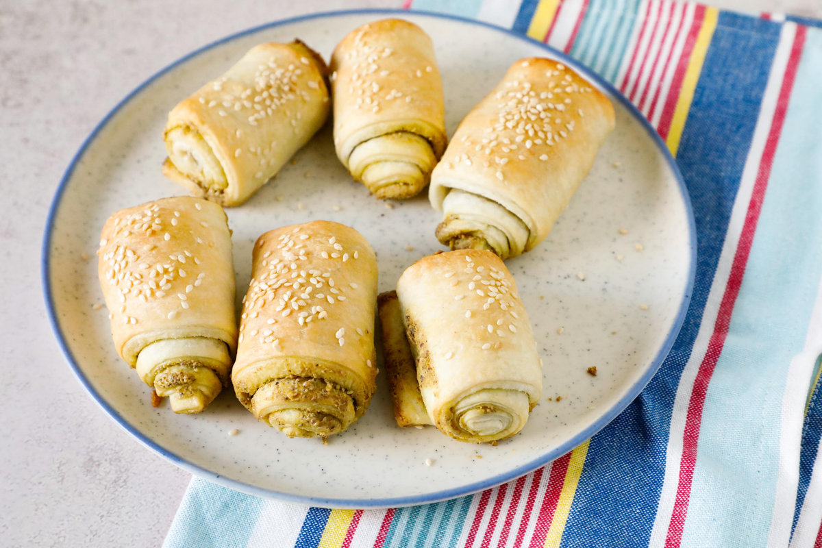 Sfogliatine al pesto di pistacchio
