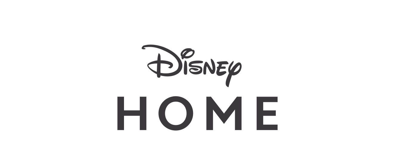 Accappatoio, telo e borsa della Collezione Disney Home