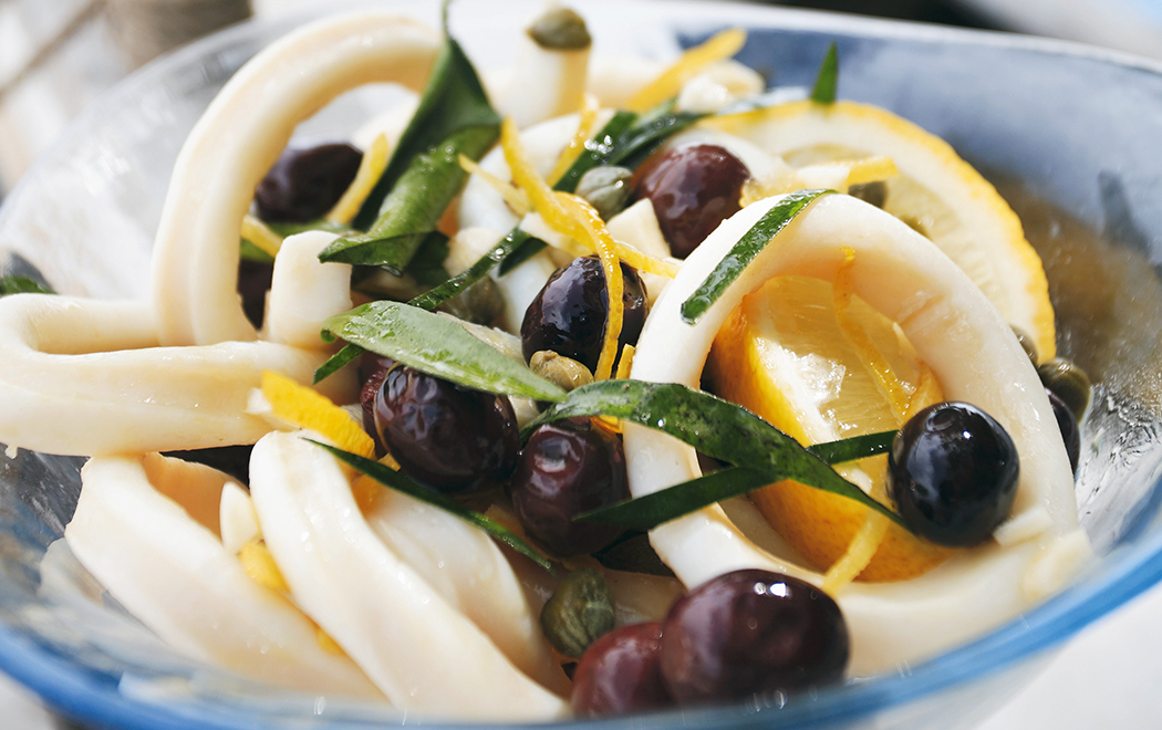 Insalata-di-calamari-con-olive-e-limone-image