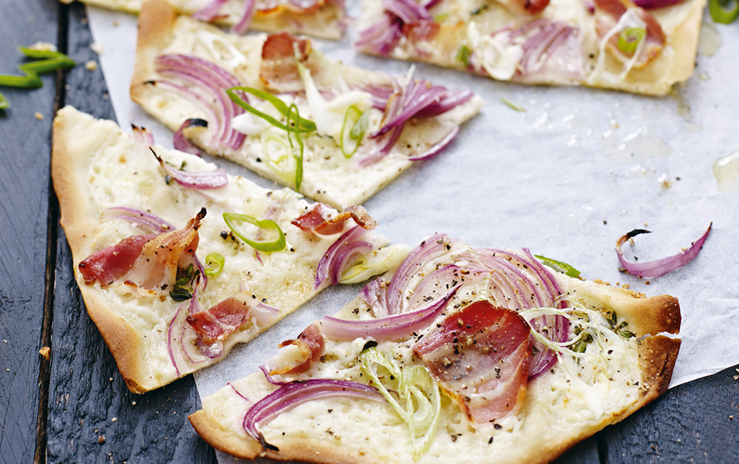 pizza-con-cipolla-cipollotti-e-speck-thumbnail