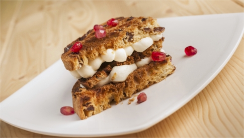 Sandwich-con-crema-al-mascarpone-e-melograno-thumbnail