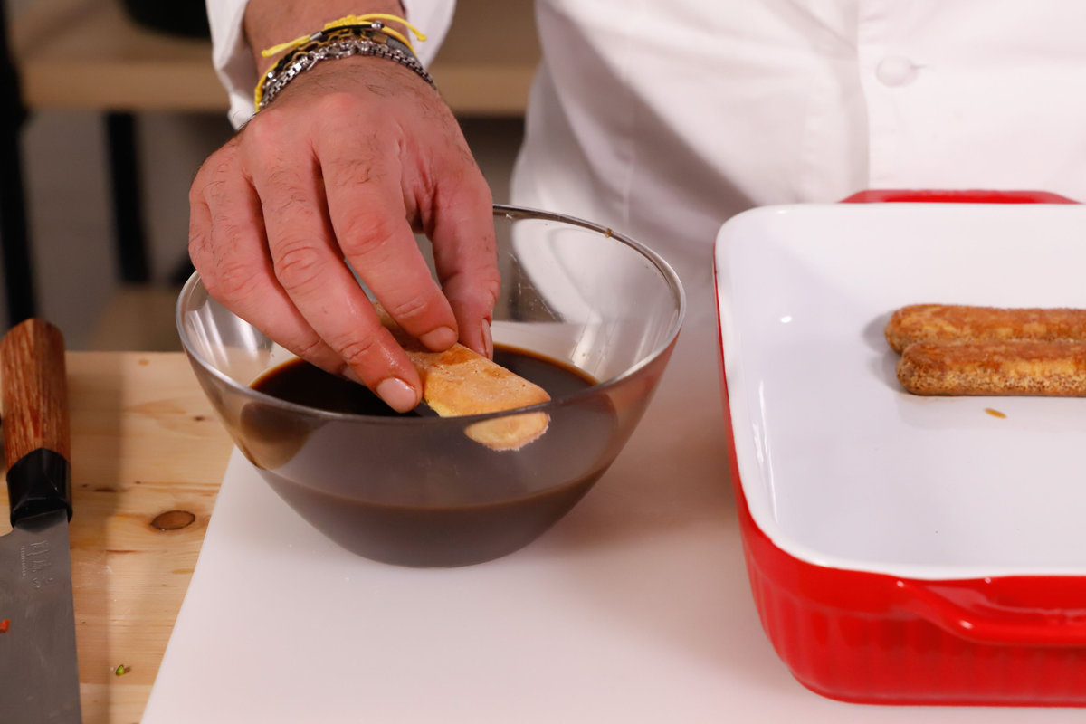 montare il tiramisù