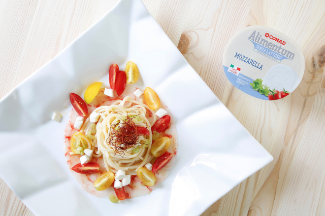 spaghetti-con-datterini-gialli-e-rossi-e-mozzarella-senza-lattosio-thumbnail