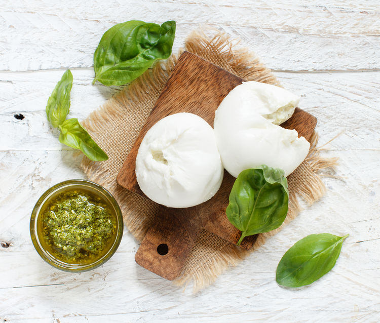 Millefoglie-alici-mozzarella-puntarelle-image