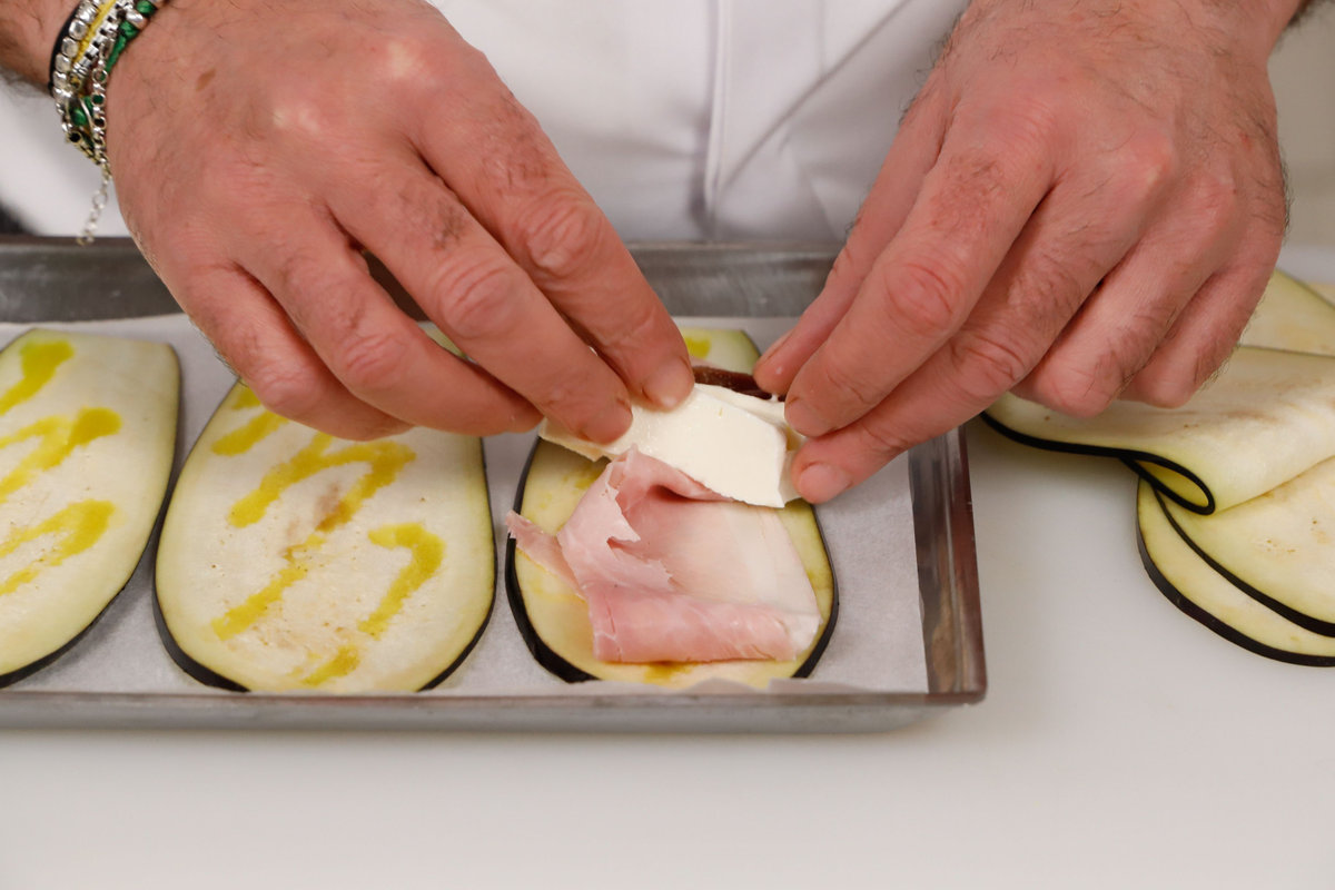 arrotolare gli involtini