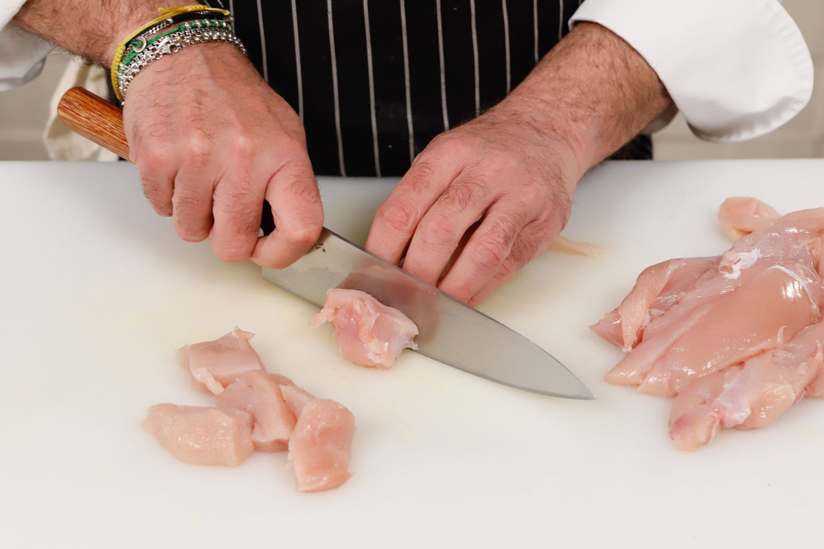 tagliare il tacchino