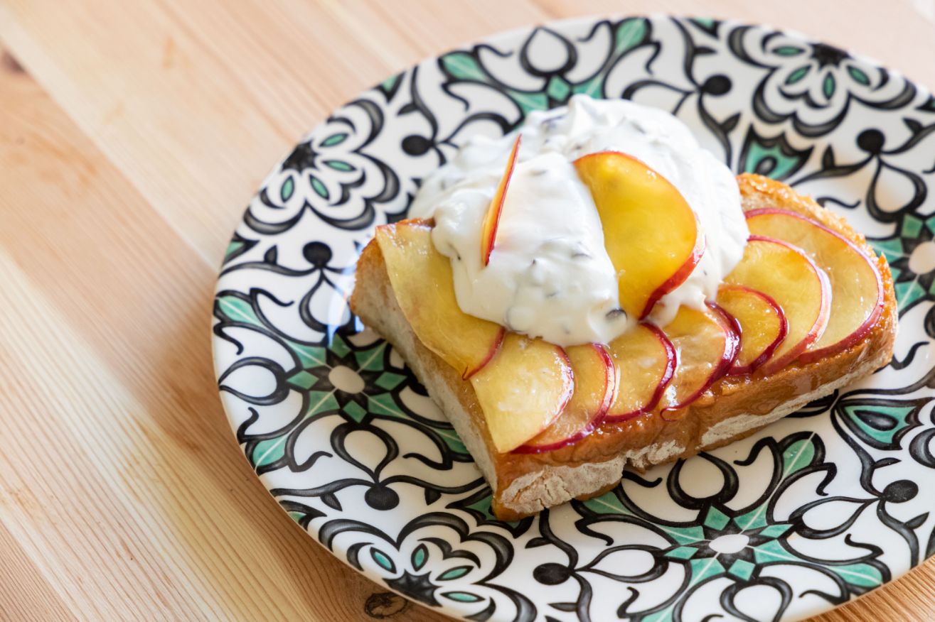 toast-pesche-crema-panna-image