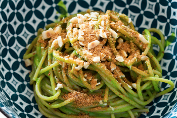 Spaghetti-bottarga-polvere-pesto-rucola-image