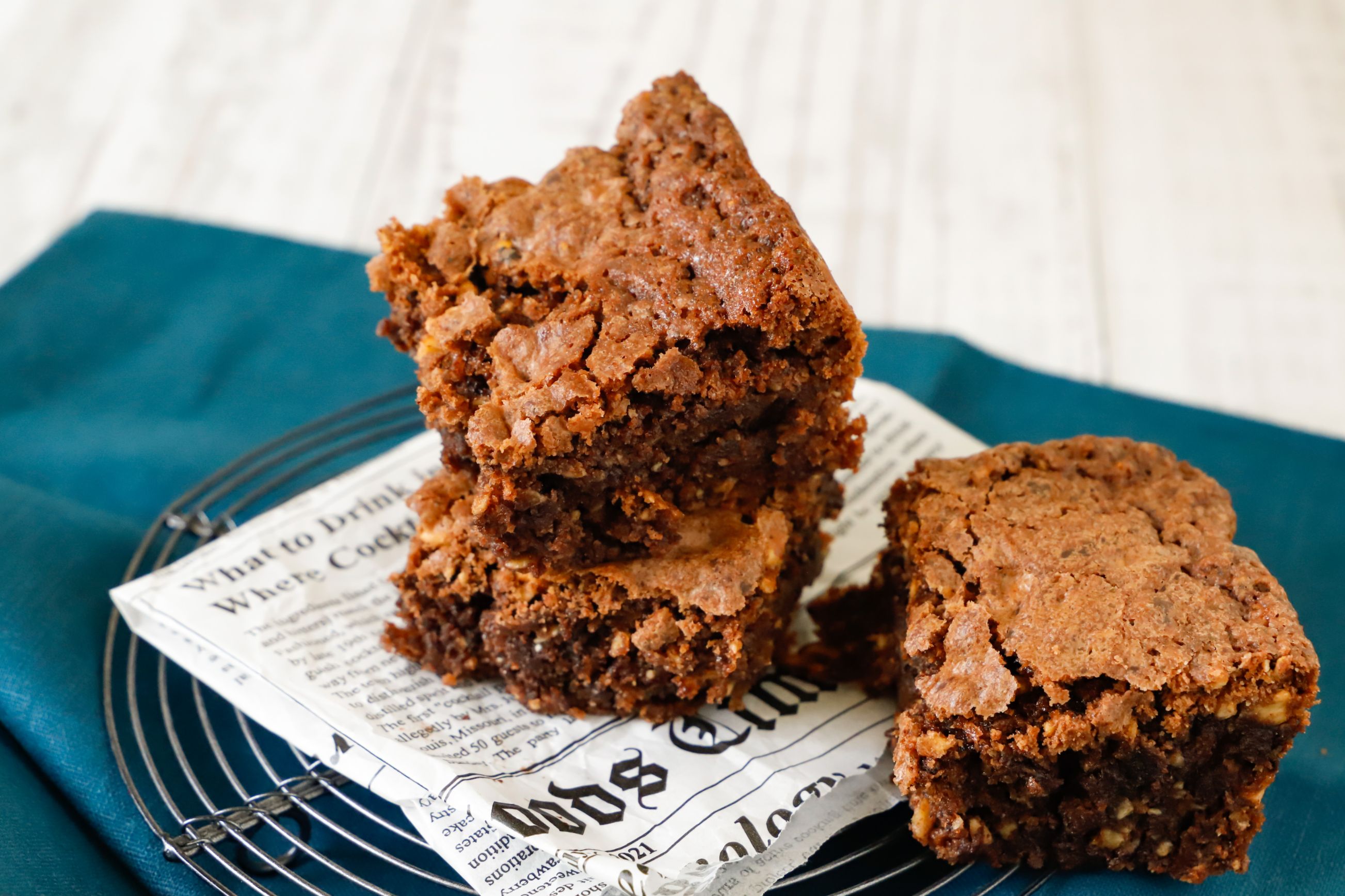Brownies al cioccolato e nocciole senza lattosio