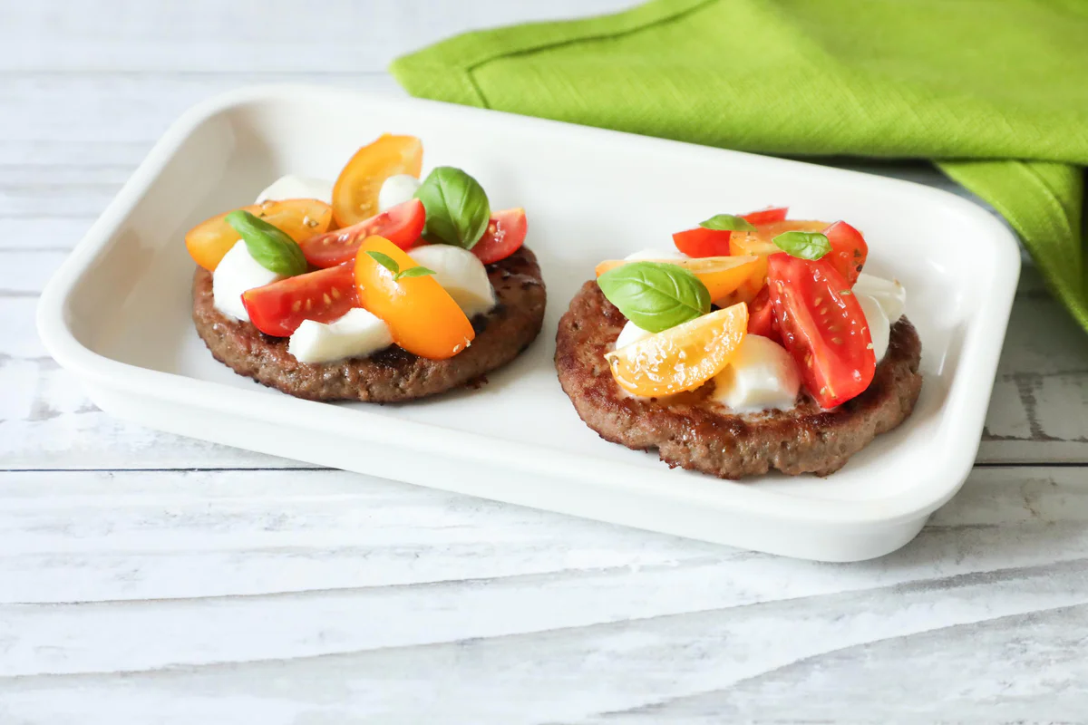 hamburger-pomodorini-mozzarella