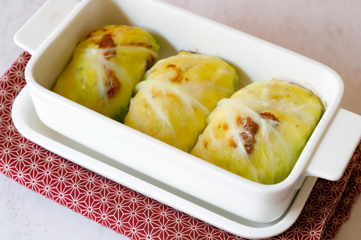 Ricetta degli involtini di verza ripieni di patate e scamorza
