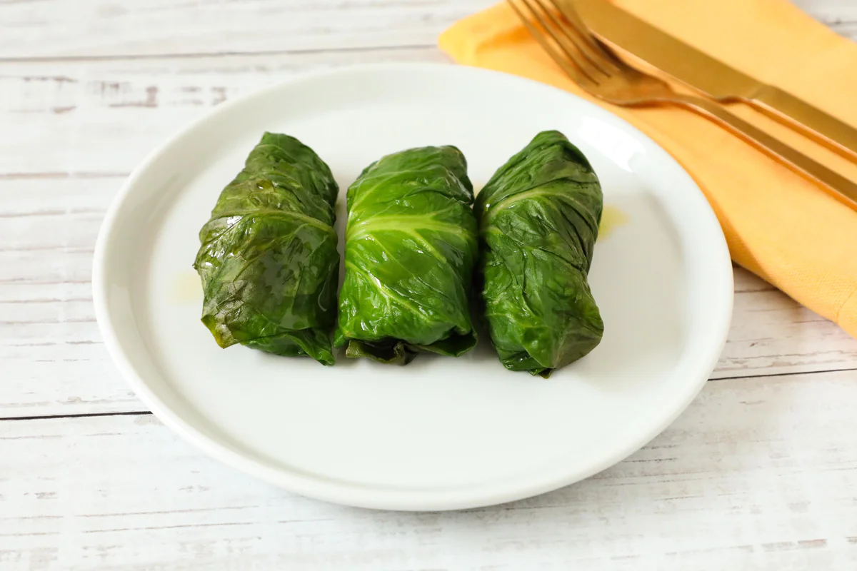 involtini-di-lattuga-con-crema-ceci