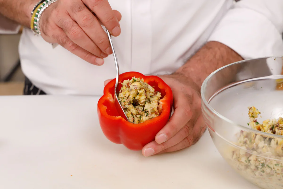 farcire peperoni e cuocere