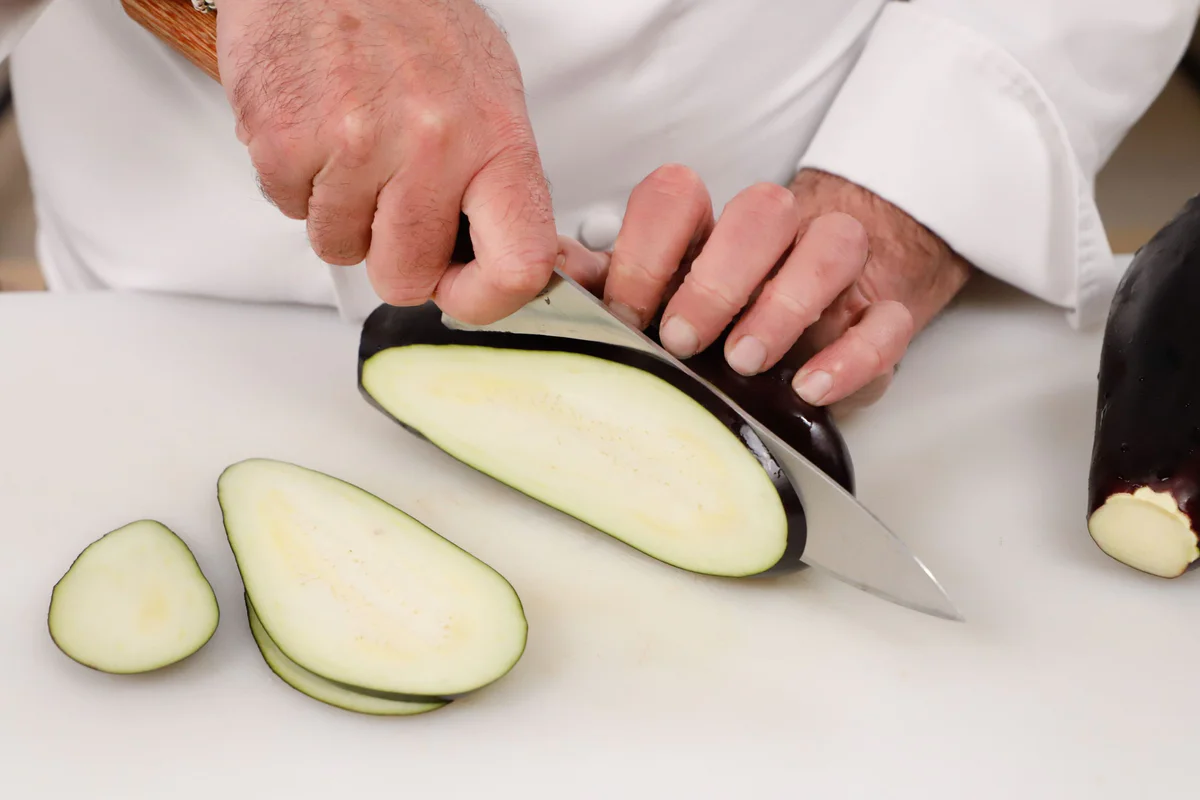 affettare le melanzane