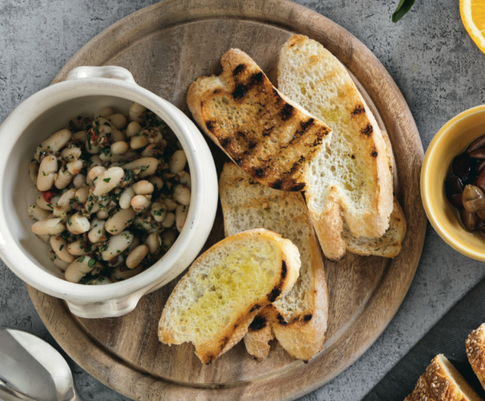 crostini-aglio-tapenade-cannellini-image