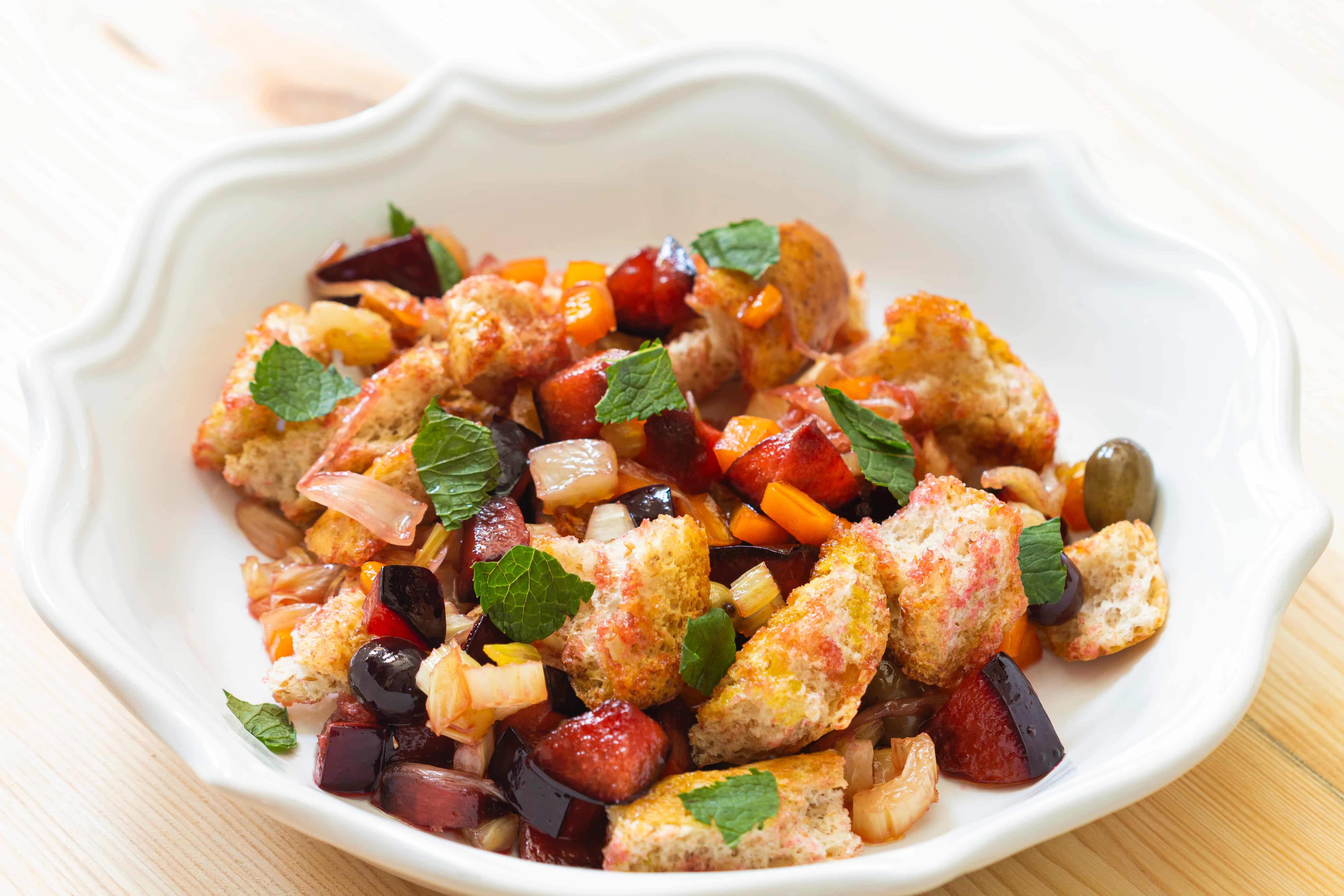 panzanella-alle-prugne-in-agrodolce-image