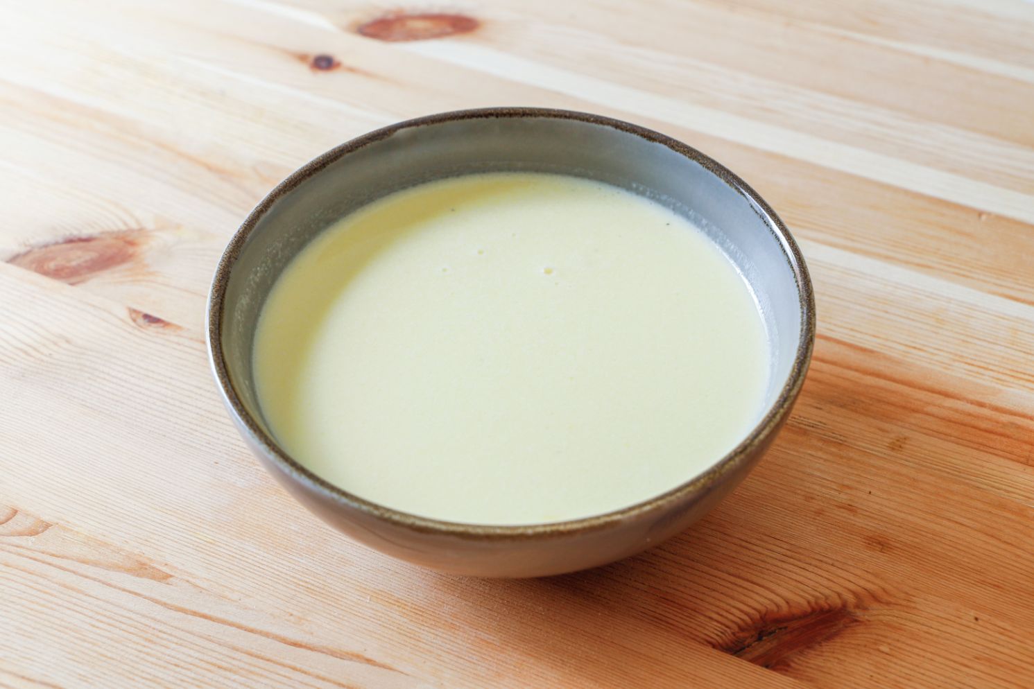 fonduta-di-formaggio-fontina-image