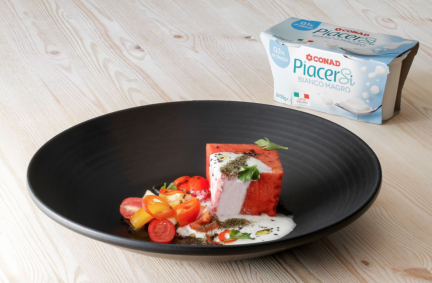 insalata-leggera-con-anguria-e-salsa-yogurt-thumbnail