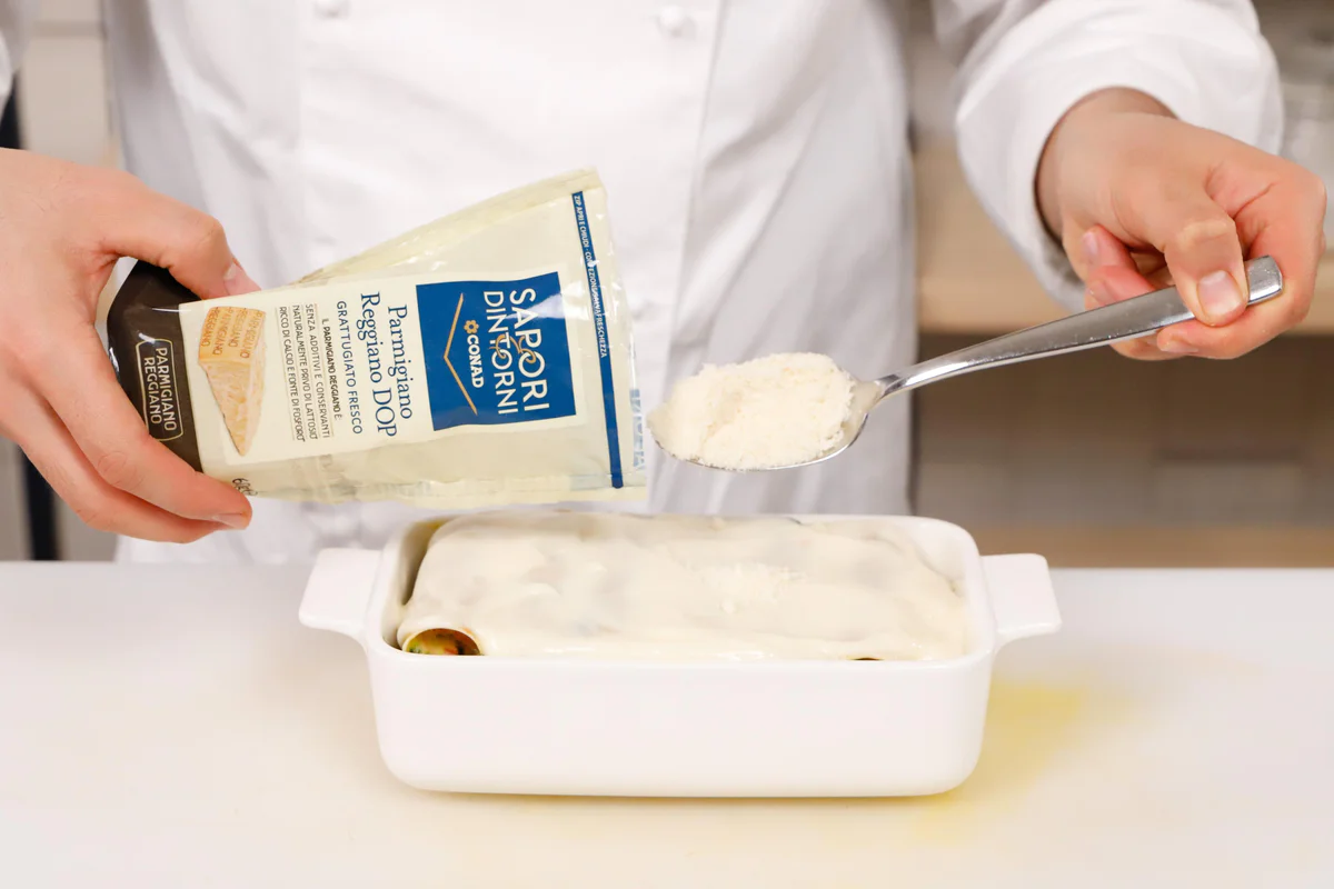 mescolare yogurt e besciamella