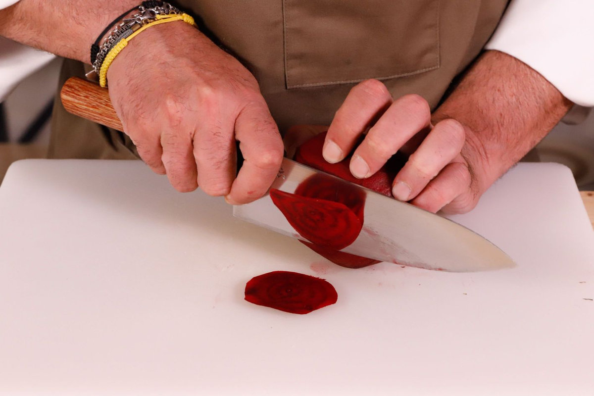 tagliarle-a-fettine-sottili-image