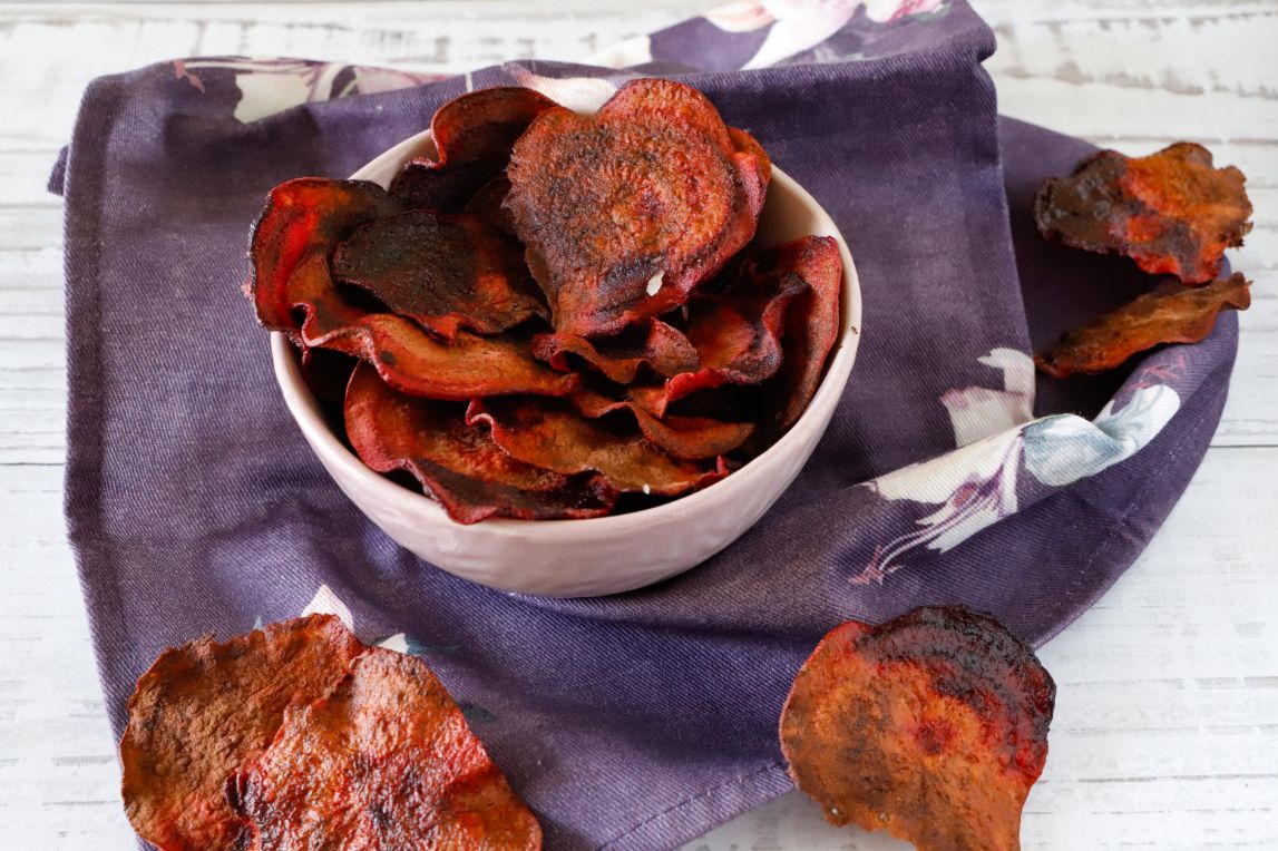Chips di barbabietola al forno