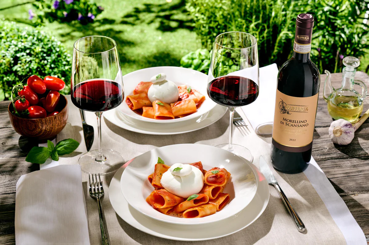 paccheri-pomodoro-burrata-bufala