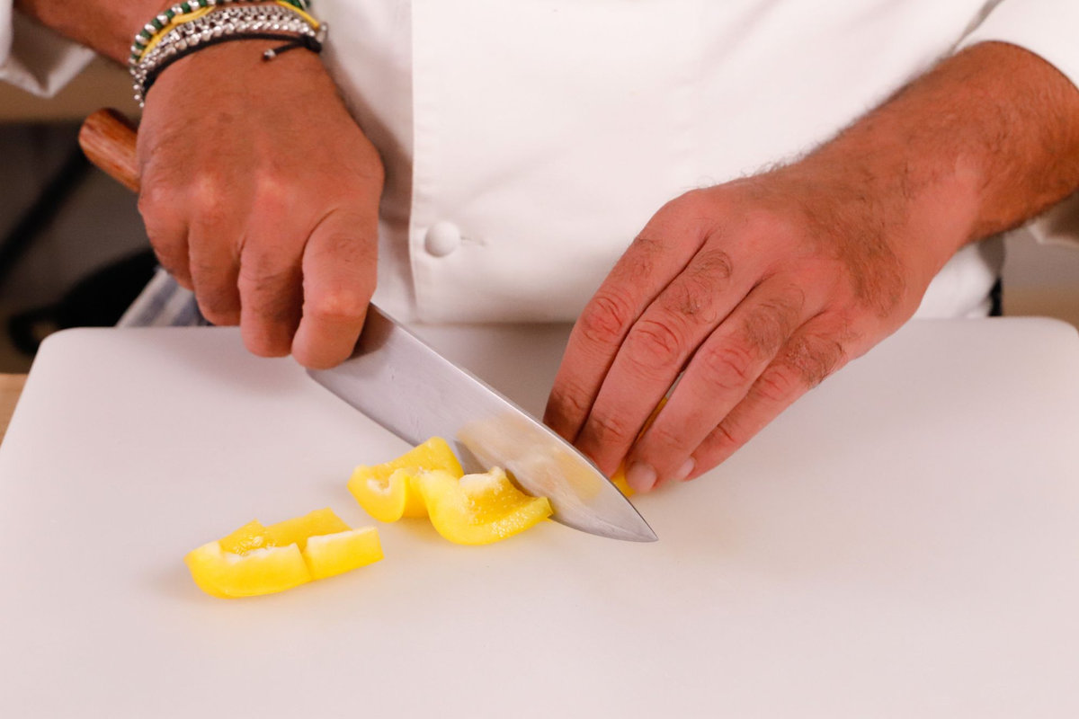 affettare i peperoni