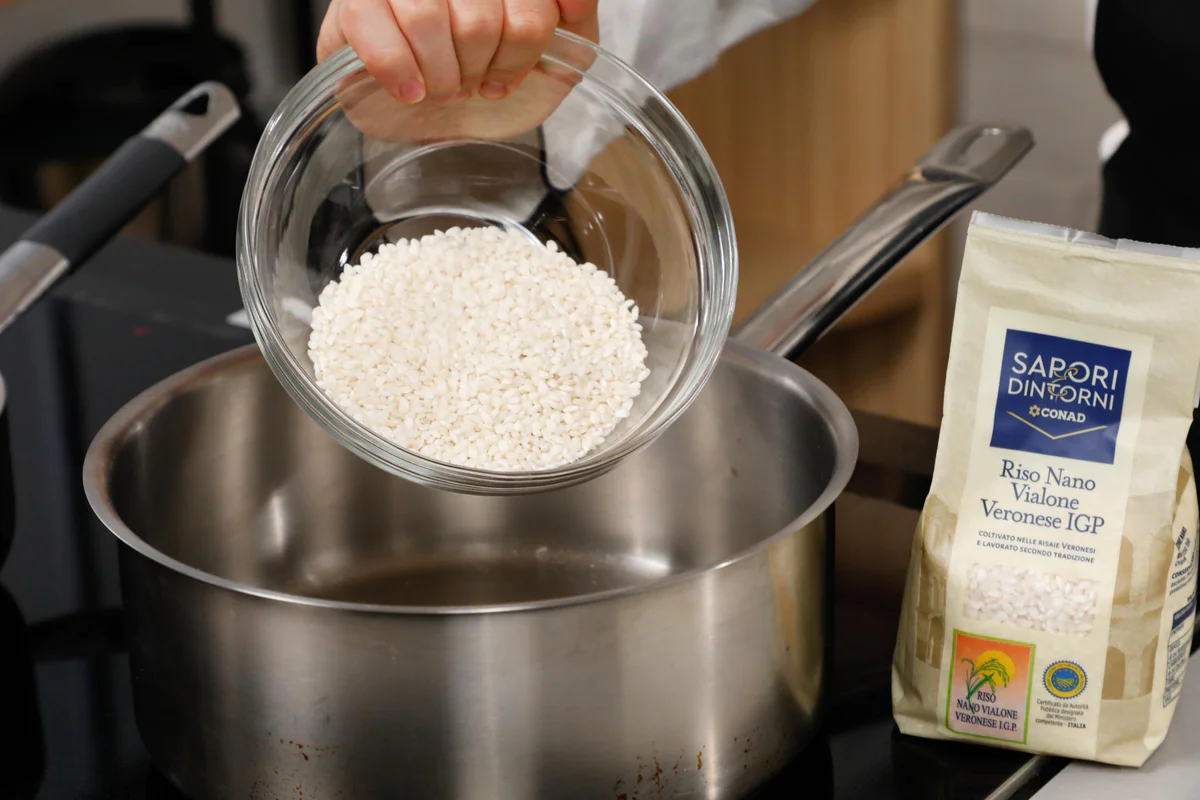 privare le fave della pellicina