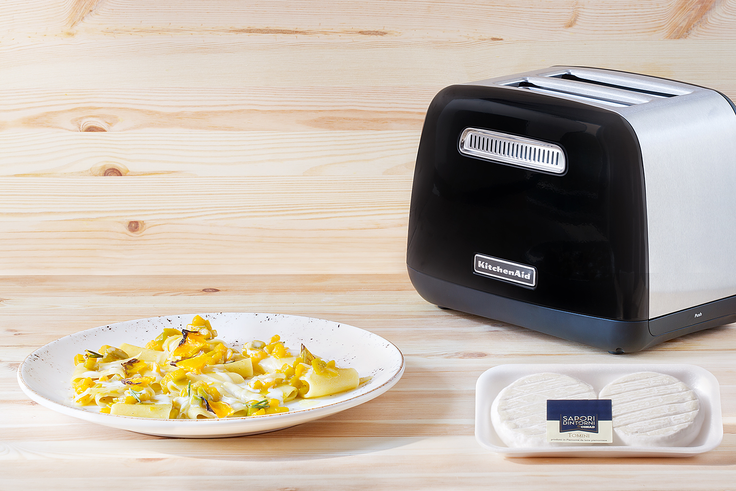 paccheri-con-zucca-rosmarino-e-fonduta-di-tomino-thumbnail