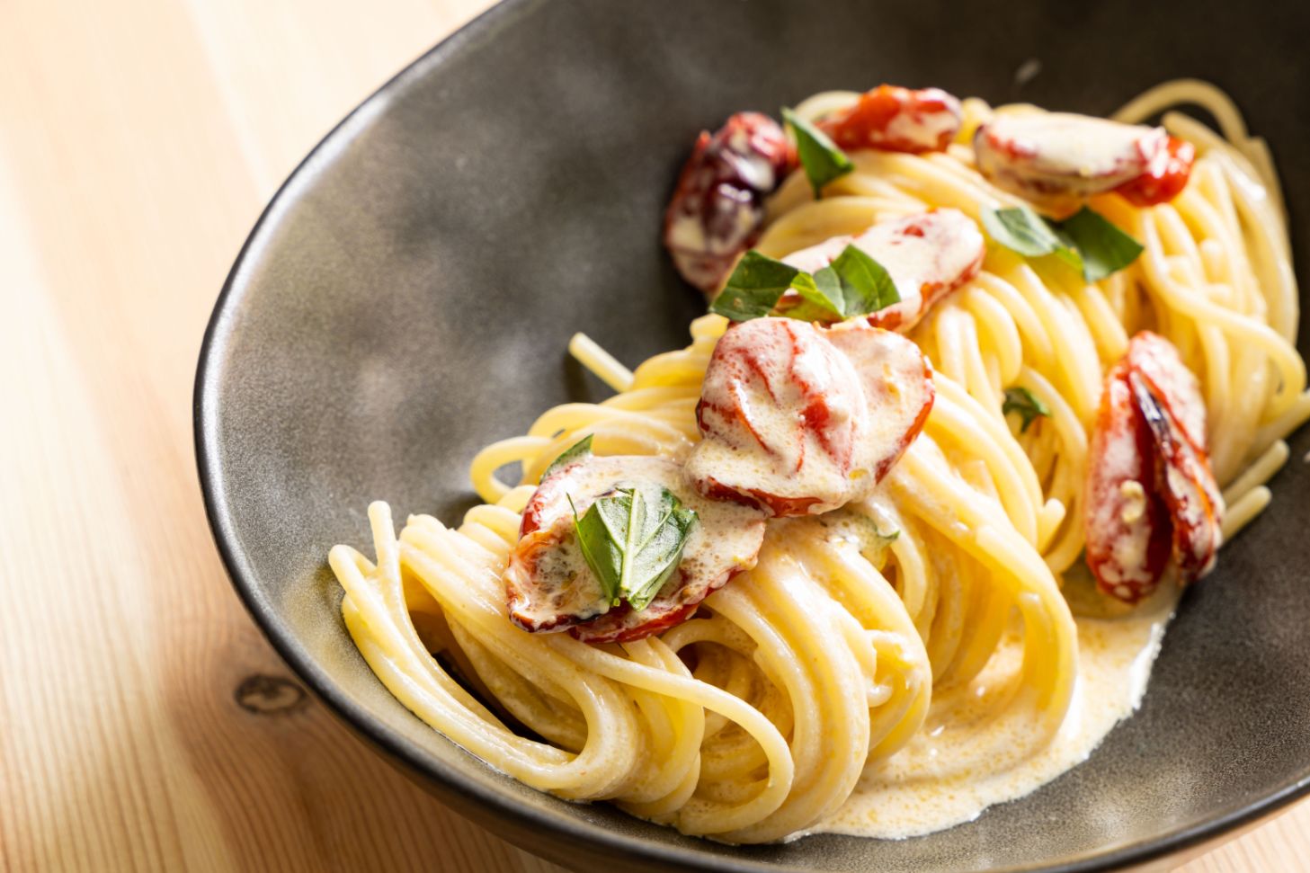 spaghetti-freddi-burrata-pomodorini-forno-image