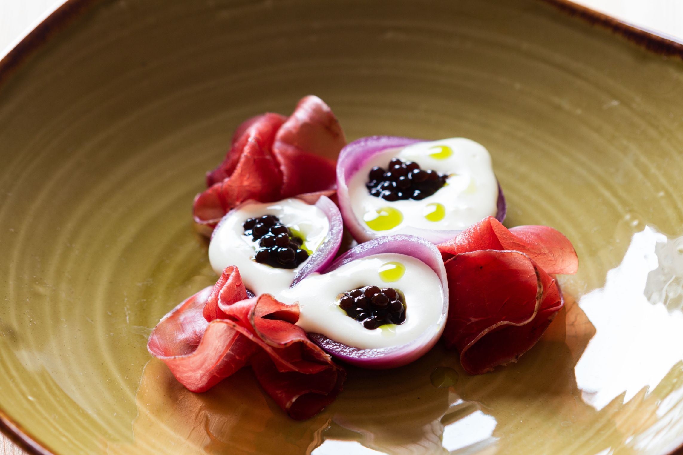 petali-cipolla-taleggio-fuso-bresaola-image