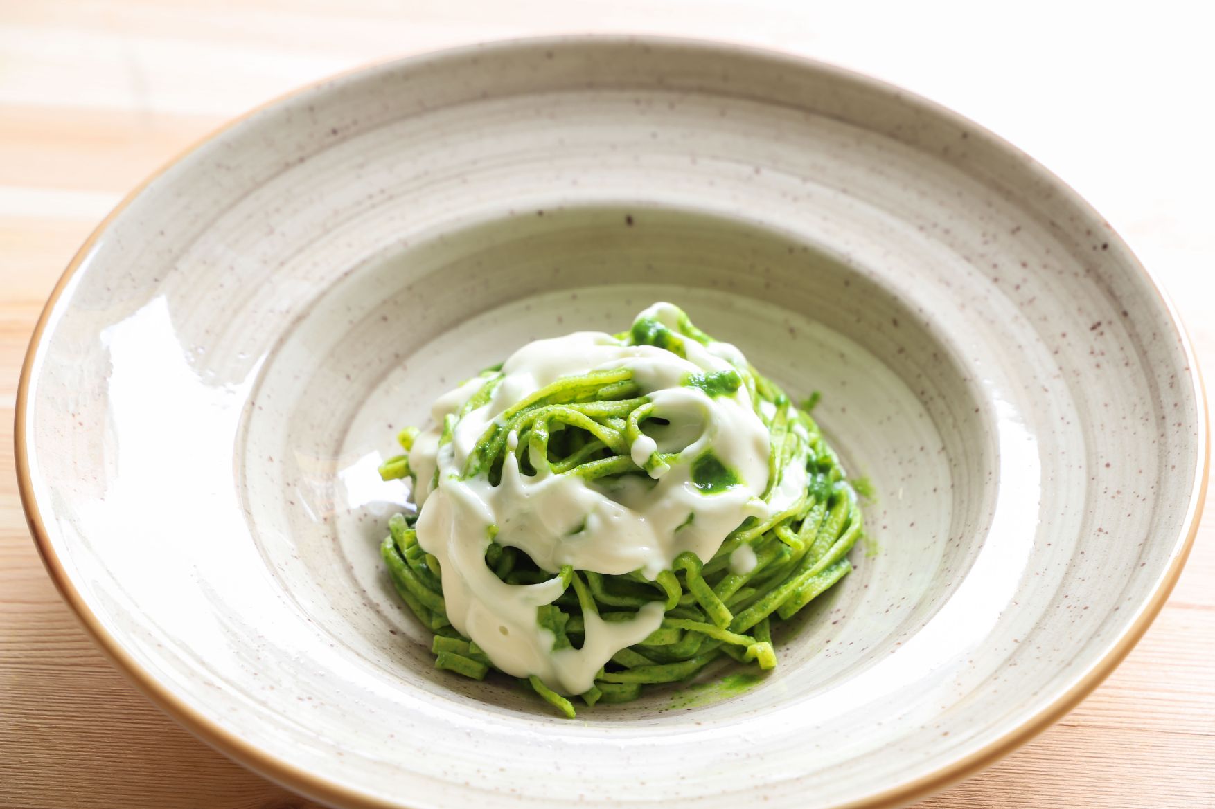 spaghetti-pesto-rucola-crema-parmigiano-thumbnail