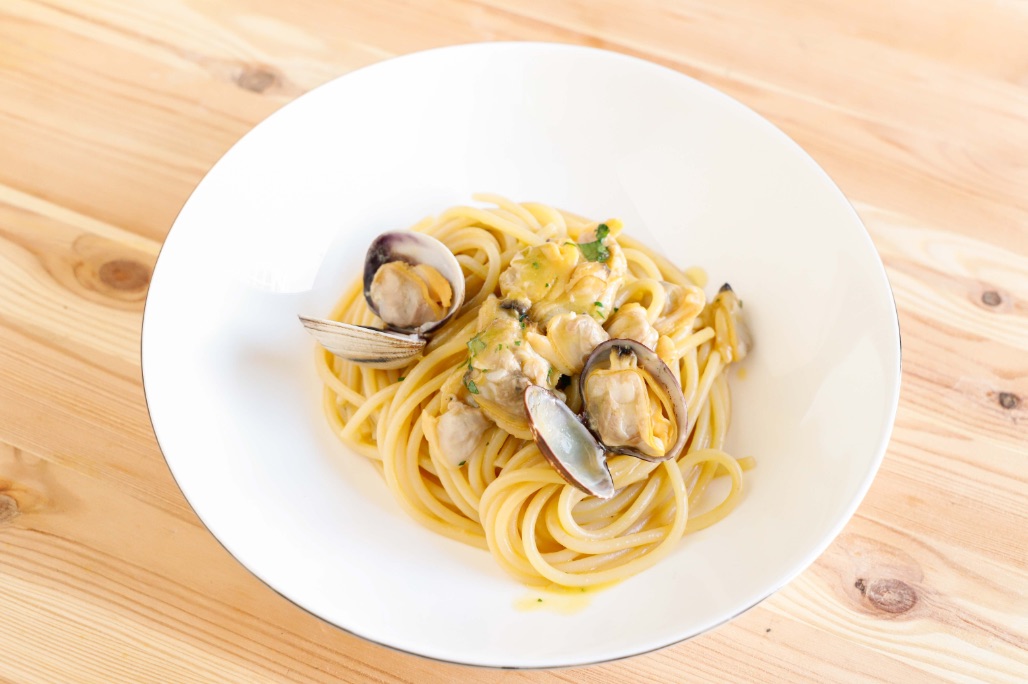 vermicelli-alle-vongole-e-datterino-giallo-thumbnail