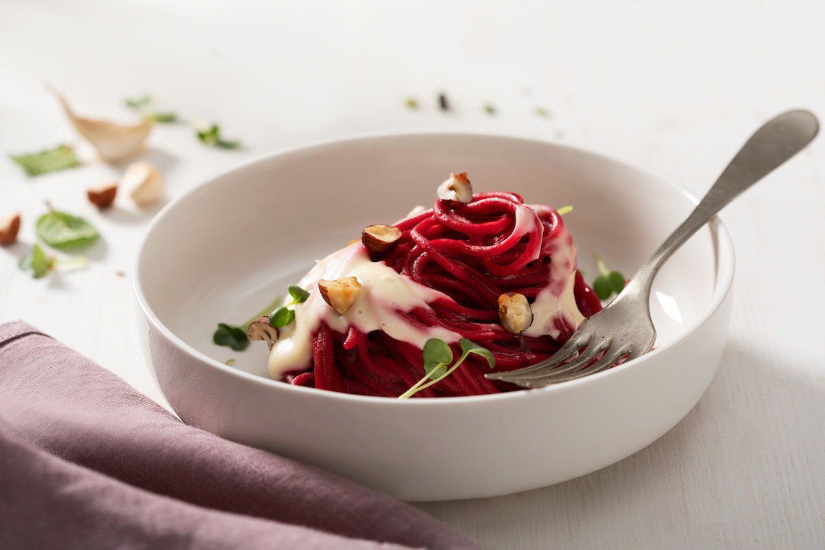 spaghetti-barbabietola-pecorino