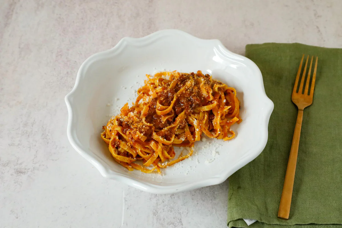 tagliatelle-all-uovo-con-ragu-di-chianina