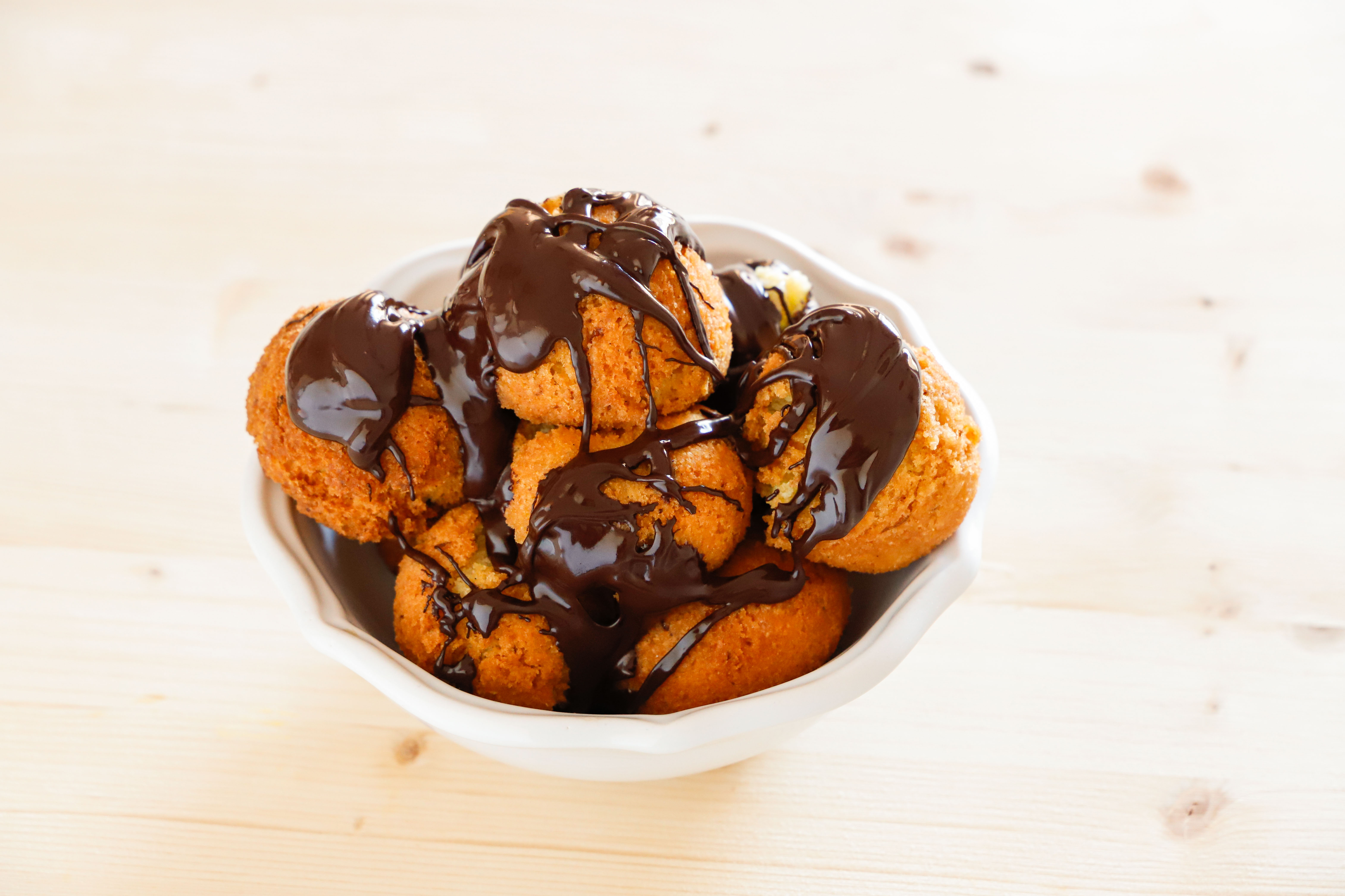 castagnole-al-cioccolato-fondente-thumbnail