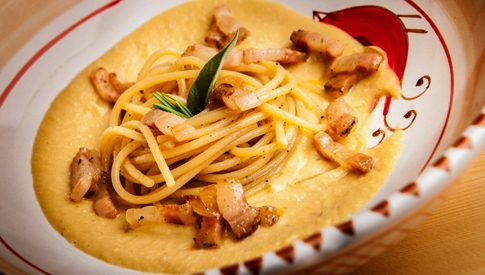 nido-di-spaghetti-saporito